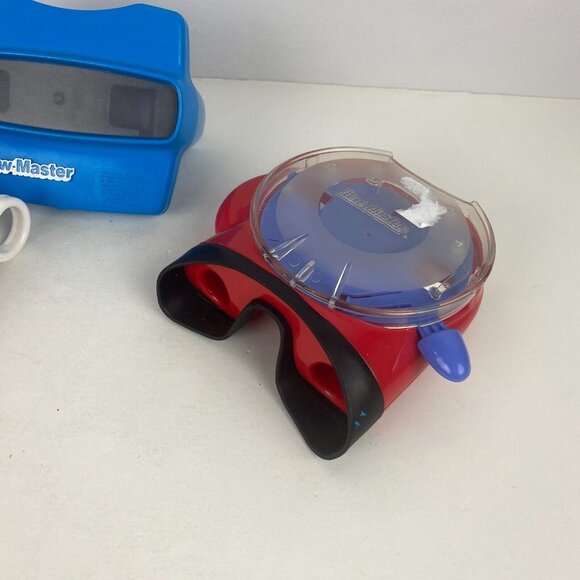 View Masters & Zip Around Case With 3 Dora Slides Inside Pretend Play Lot - Picture 4 of 6